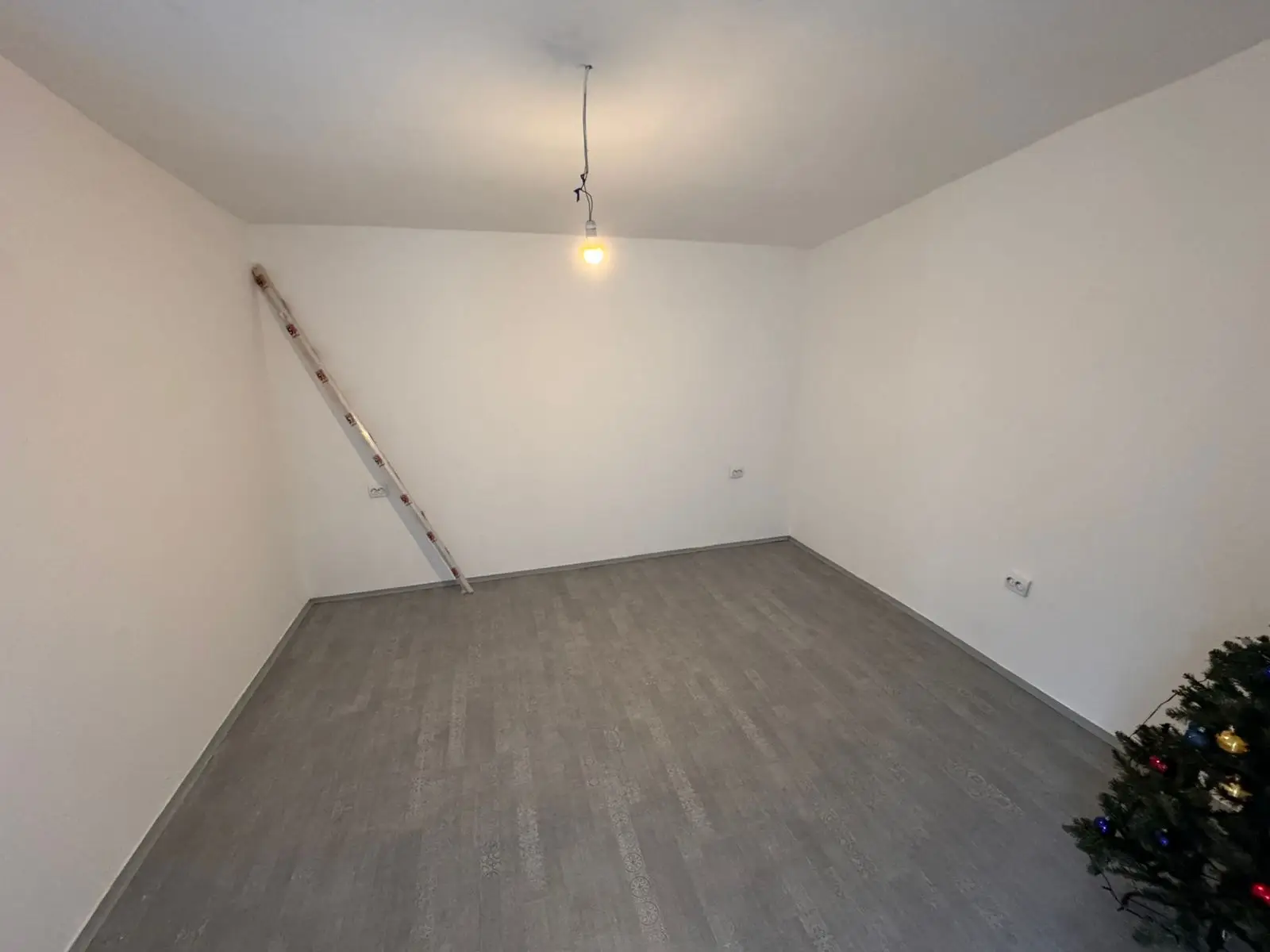 Spacious, bright room in Ulcinj, Montenegro&mdash;perfect investment. Exclusive listing on immorenta.me by Ekosphere doo.