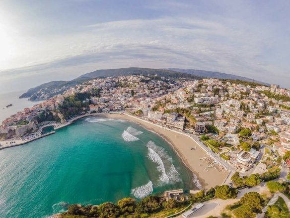 Erstklassige Ulcinj, Montenegro Immobilien: Immobilien am Sandstrand, H&uuml;gel, t&uuml;rkisfarbenes Meer. Investieren Sie &uuml;ber immorenta.me von ekosphere doo.