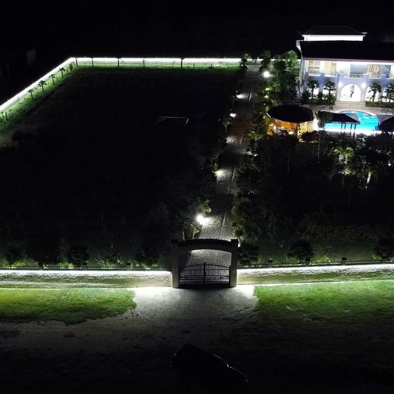 Stunning illuminated villa with pool and landscaped garden in Ulcinj, Montenegro&mdash;an exclusive investment on immorenta.me by ekosphere doo.