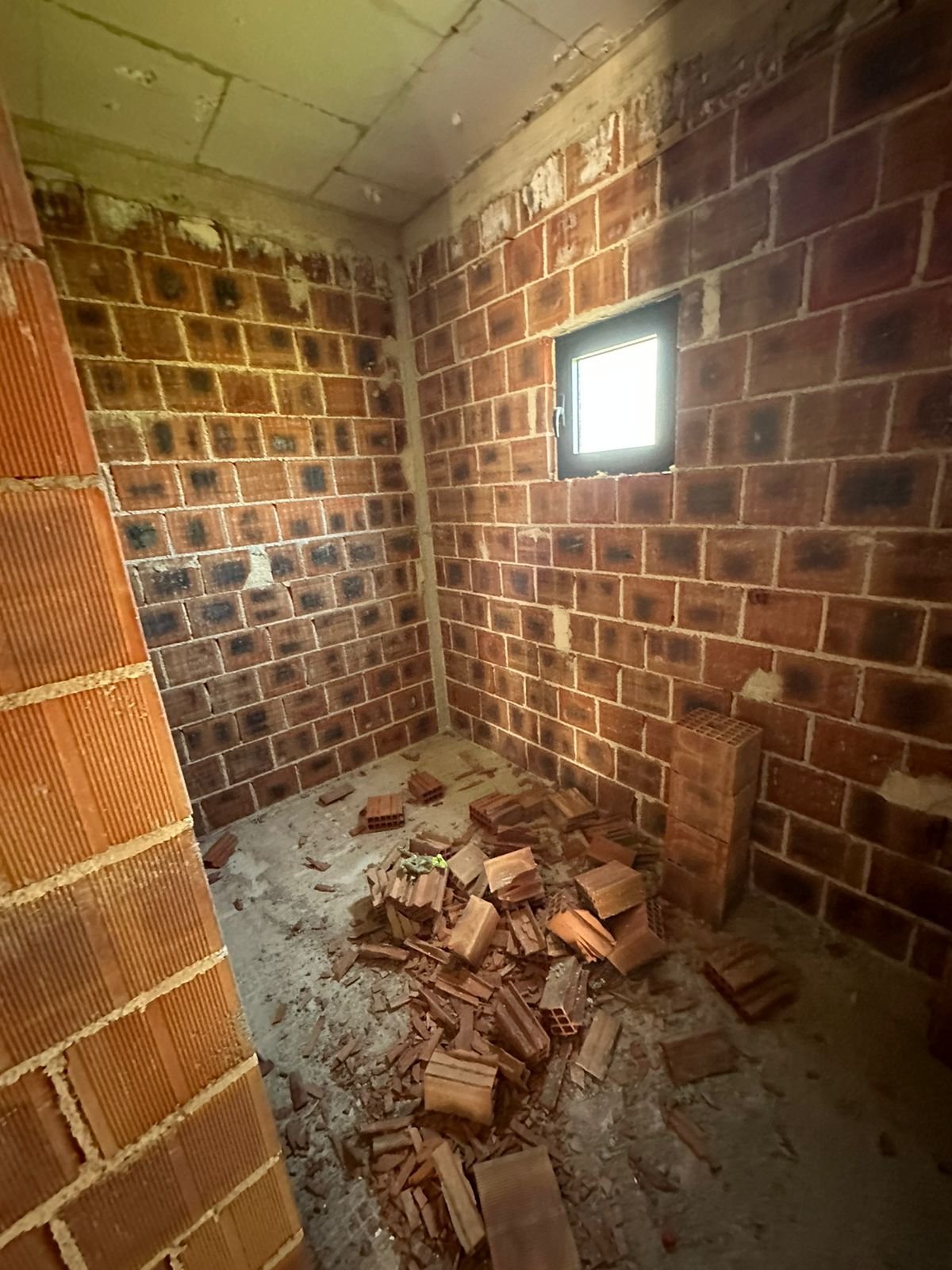 Investment opportunity: Prime unfinished property in Ulcinj, Montenegro with potential&mdash;exclusive on ekosphere doo&rsquo;s immorenta.me.