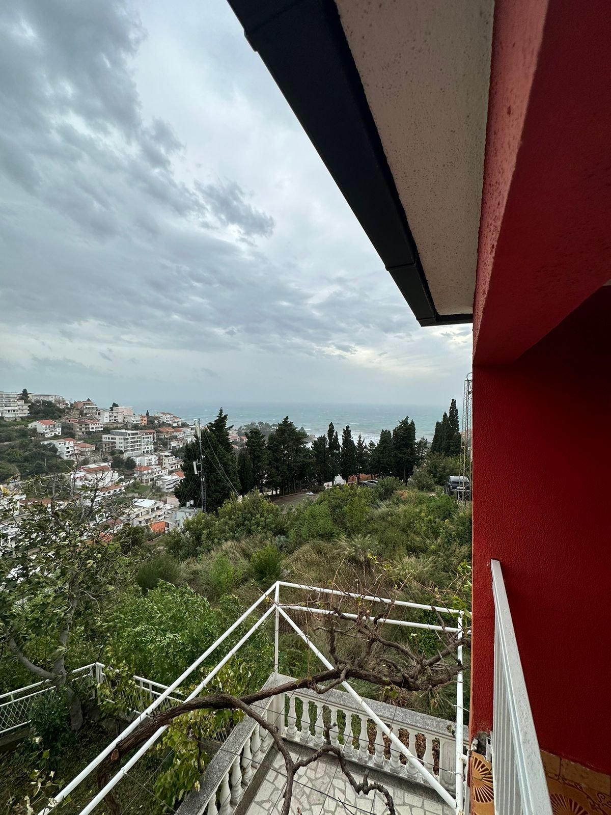 Invest in Ulcinj, Montenegro: panoramic sea views, lush greenery, and tiled terrace&mdash;exclusive on immorenta.me by Ekosphere.