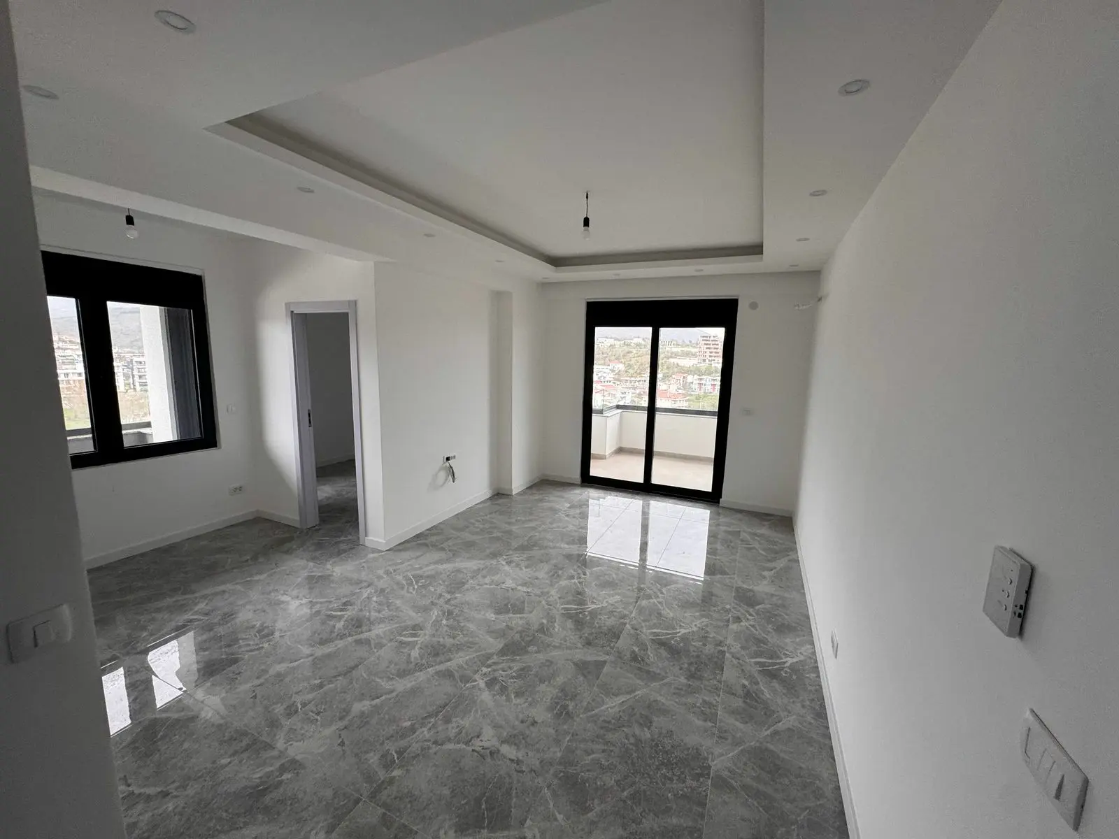 Discover a spacious, modern Ulcinj apartment with marble floors, balcony views&mdash;exclusive on immorenta.me by Ekosphere Doo.