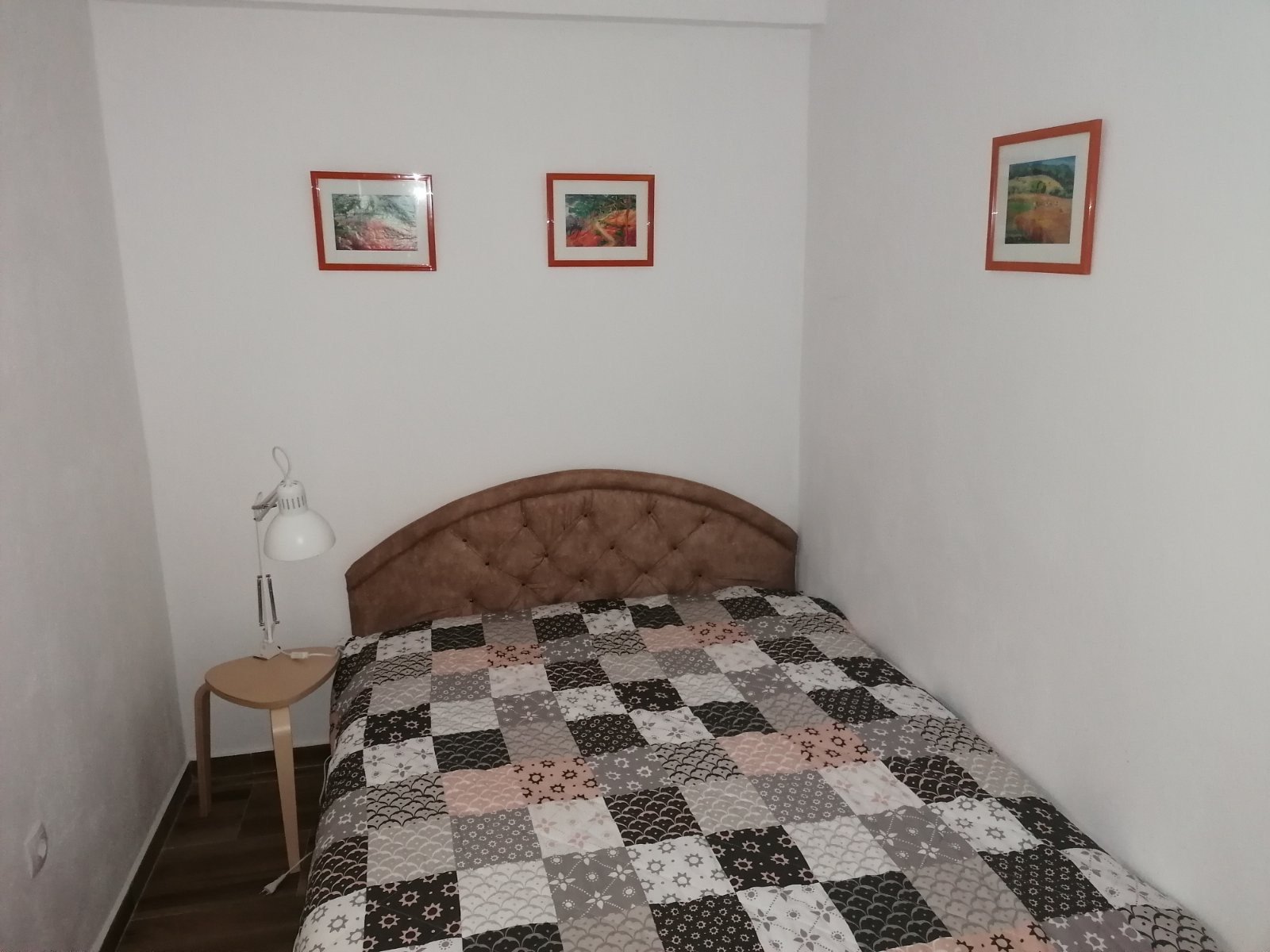 Cozy Ulcinj bedroom with double bed, stylish d&eacute;cor, and investment appeal&mdash;featured by immorenta.me, a project of ekosphere doo.