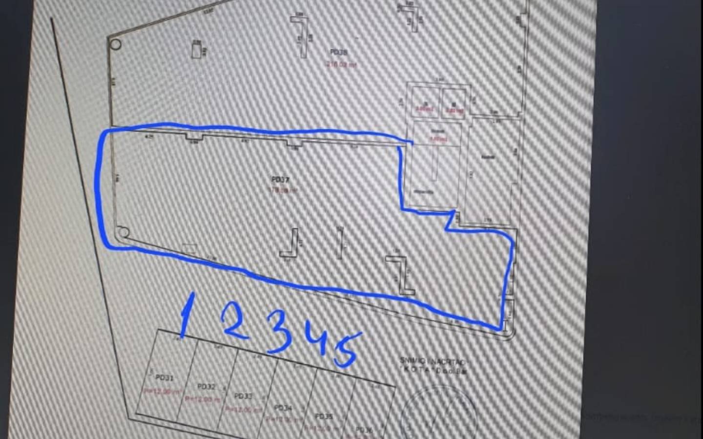 Prime Ulcinj real estate site plan outlined in blue, numbered plots 1-5. Investment listing from immorenta.me by ekosphere doo.