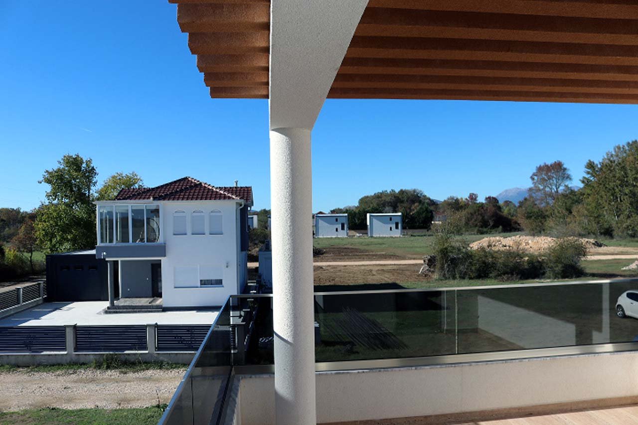 Discover this stylish modern Adana Villa in Ulcinj, Montenegro&mdash;a prime real estate investment by ekosphere doo at immorenta.me.