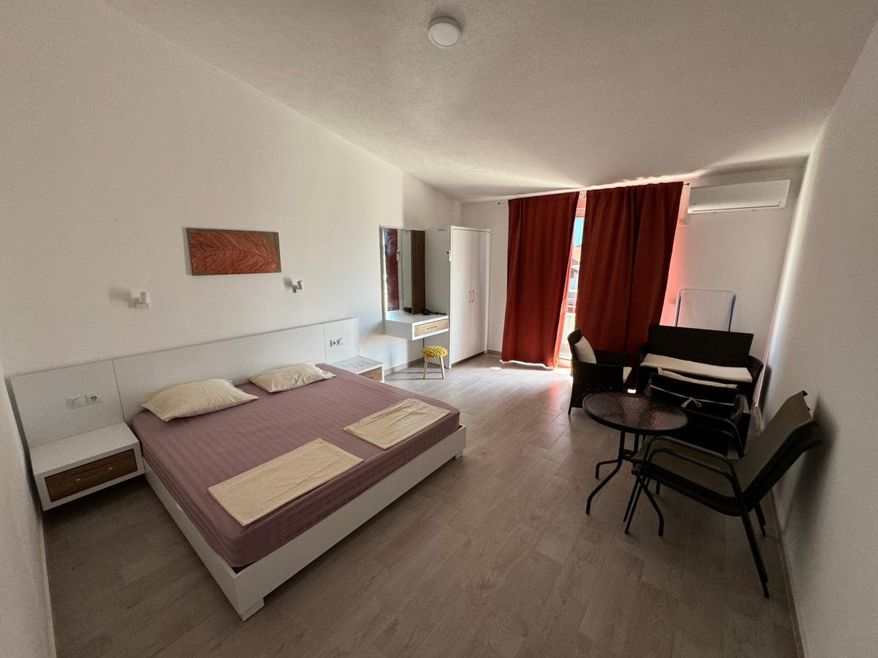 Modern, fully furnished Ulcinj hotel room with luxury amenities&acirc;an ideal Montenegro real estate investment by ekosphere doo.