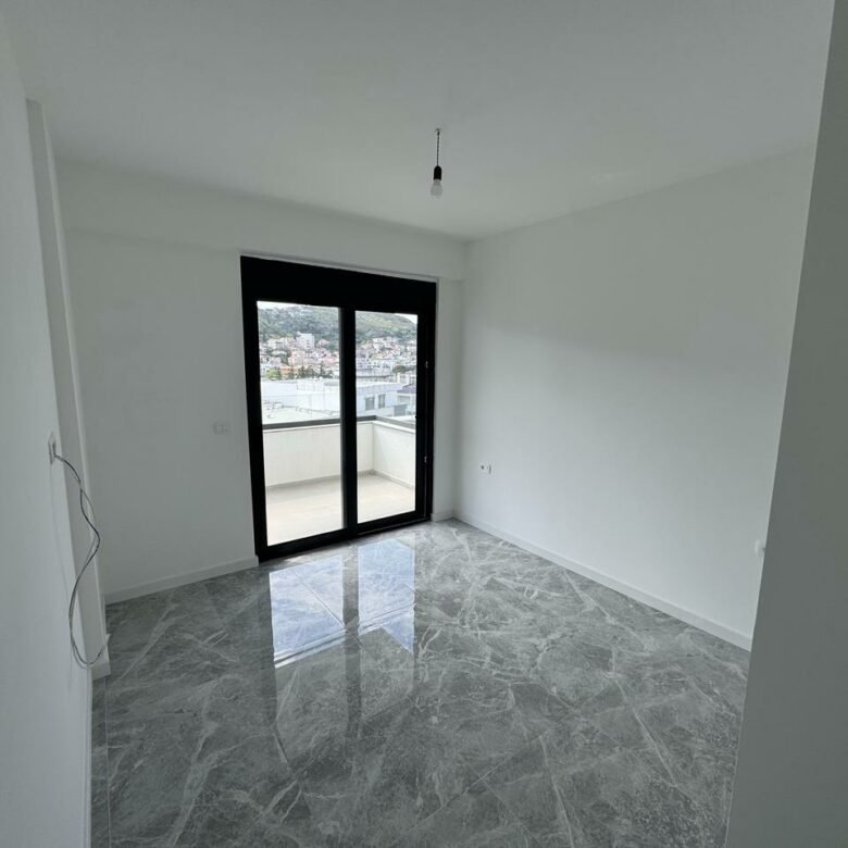 Modern Ulcinj apartment with city-view balcony, marble floors, and eco-friendly features&mdash;exclusively on immorenta.me by Ekosphere doo.