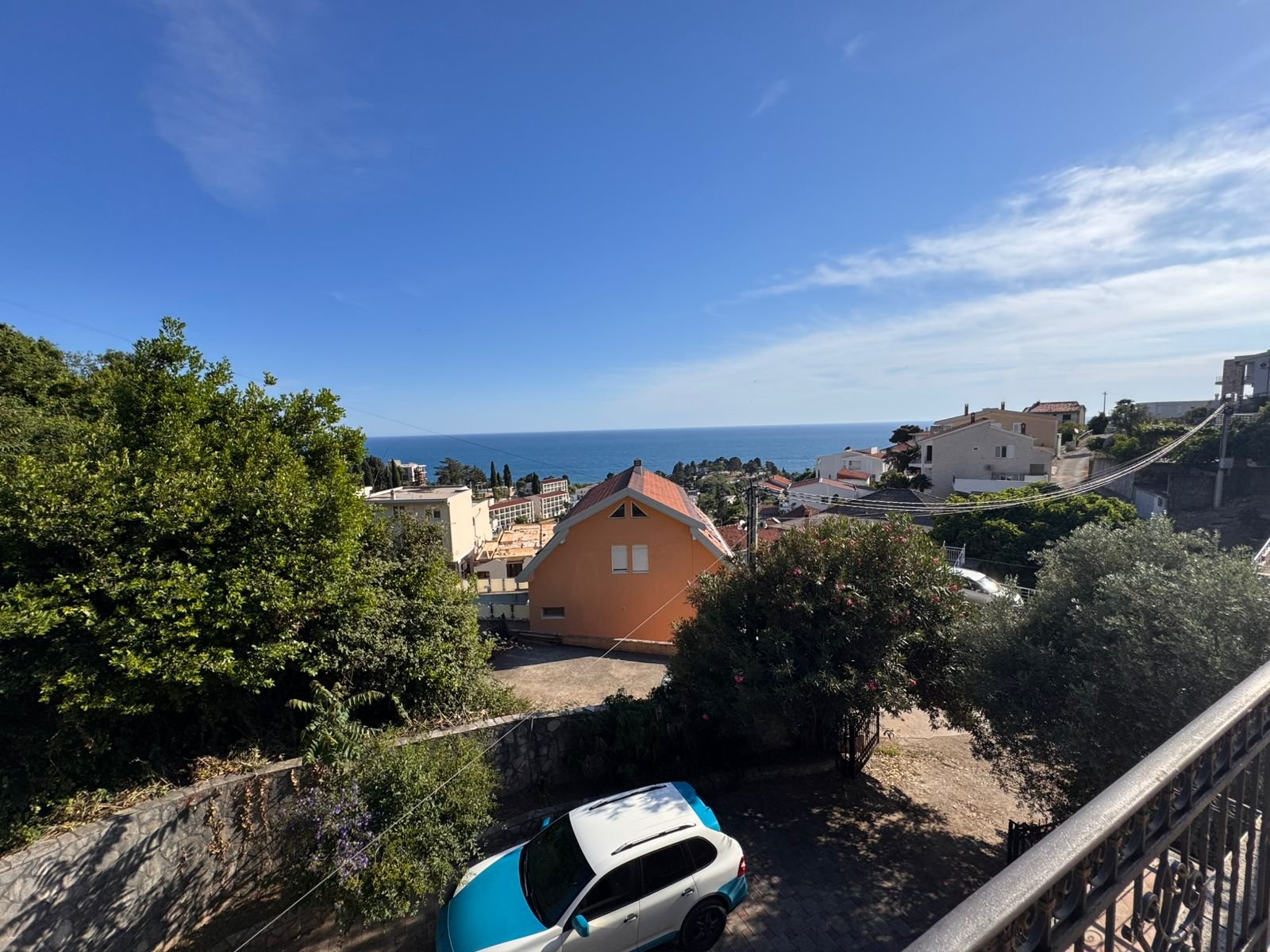 Prime Ulcinj real estate: sea views, lush greenery, homes, and investment potential. Listed by immorenta.me (ekosphere doo).