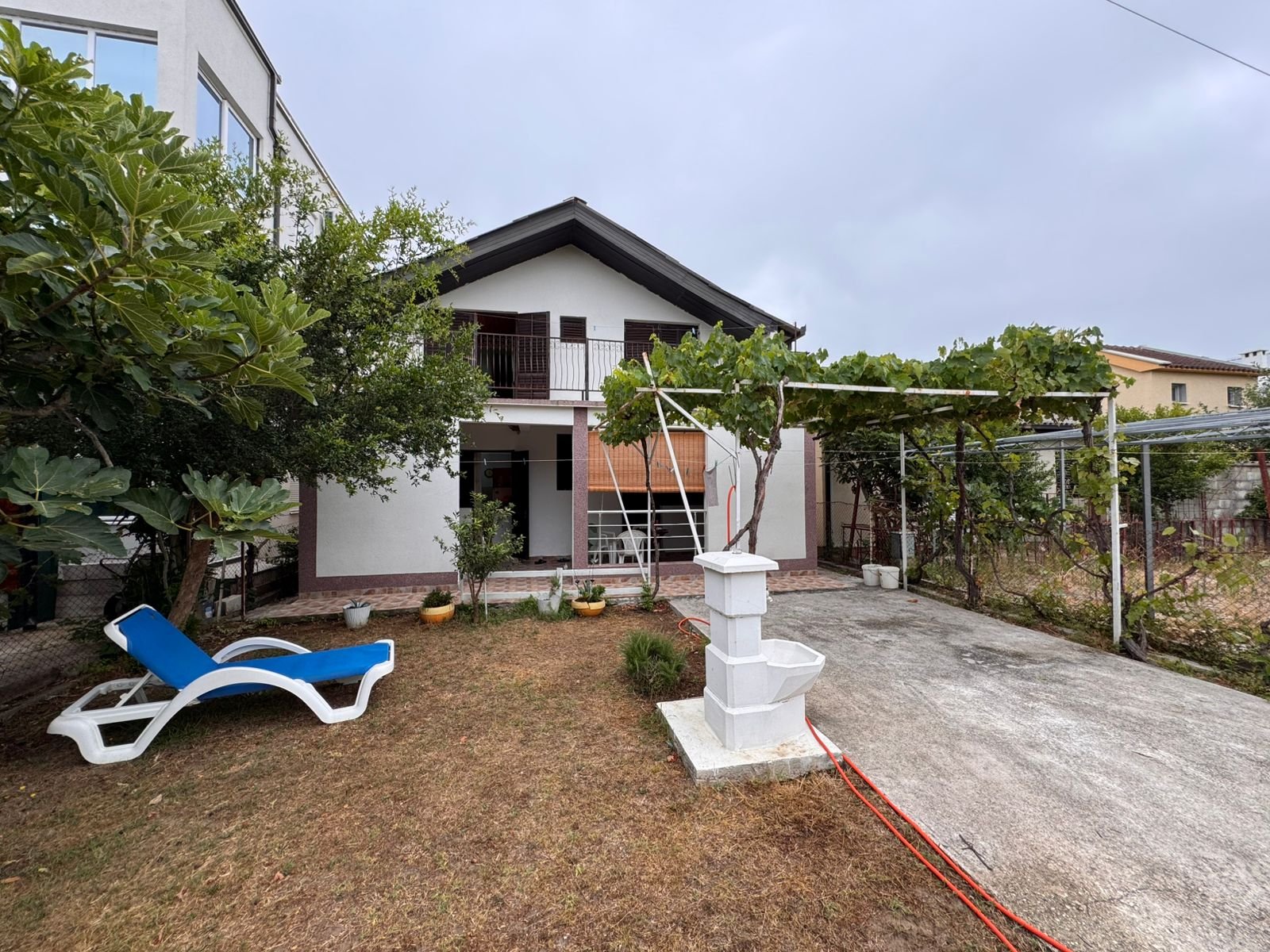 Stunning two-story Ulcinj house with covered balcony, pergola, garden—ideal Montenegro investment. Powered by ekosphere doo. Stunning two-story Ulcinj house with covered balcony, pergola, garden—ideal Montenegro investment. Powered by ekosphere doo.