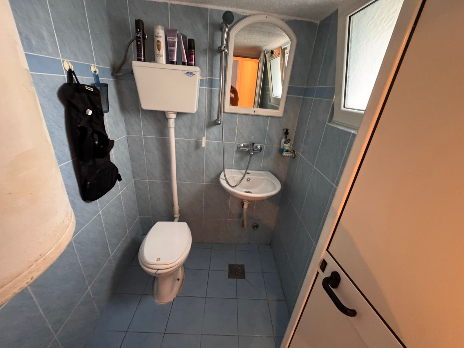 Modern blue-tiled bathroom with premium fixtures in Ulcinj, Montenegro&acirc;ideal property investment by ekosphere doo on immorenta.me.