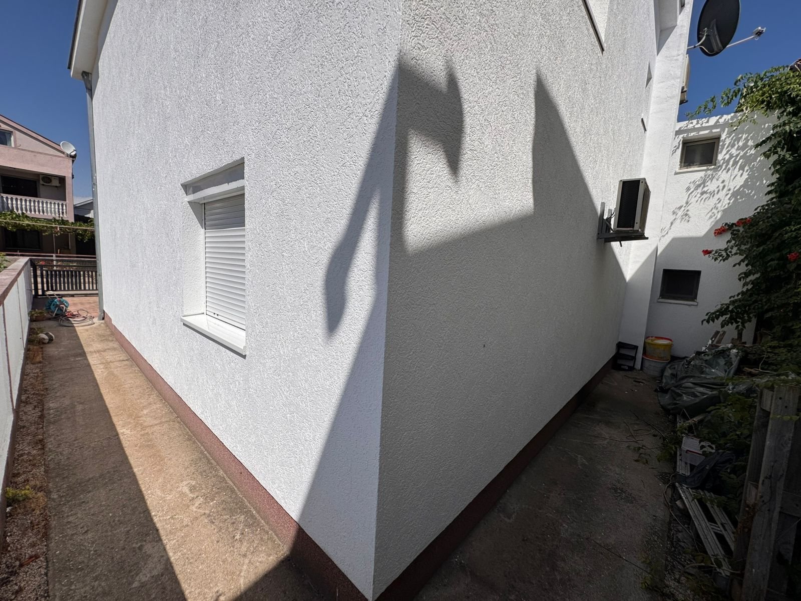 Charming white stucco house in Ulcinj&acirc;shuttered windows, lush gardens, prime Montenegro real estate at immorenta.me by ekosphere.