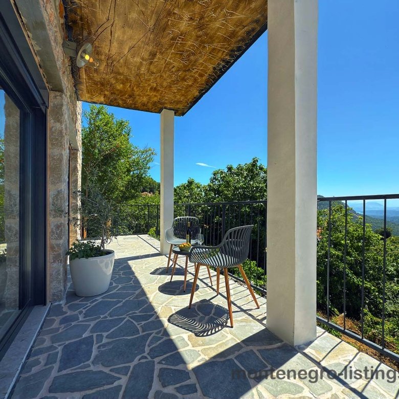 Elegant stone terrace with mountain views in Ulcinj, perfect for investors&mdash;see more at immorenta.me by ekosphere doo.
