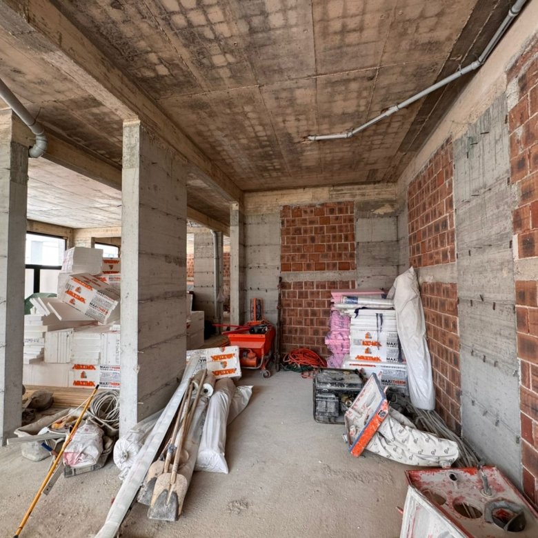 Prime Ulcinj property under construction with quality ekosphere insulation and materials&mdash;ideal Montenegro investment. Powered by immorenta.me.