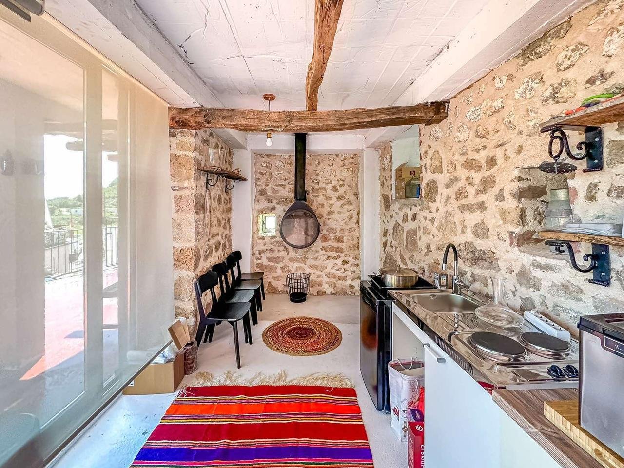 Ulcinj real estate FAQ &mdash; legal and tax overview