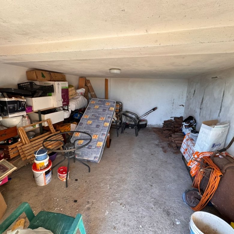 Spacious storage room in Ulcinj, ideal for property investment&mdash;features ample space for boxes, furniture, and materials. Explore more at immorenta.me, a project of ekosphere doo.