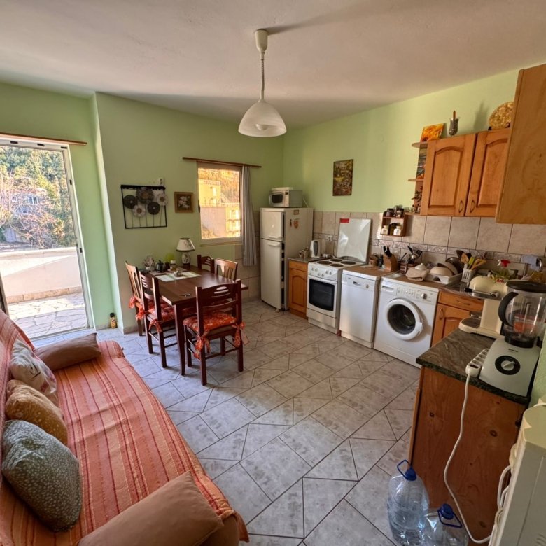 Charming Ulcinj apartment: modern kitchen, stylish dining area, balcony access&mdash;ideal investment on immorenta.me by ekosphere doo.