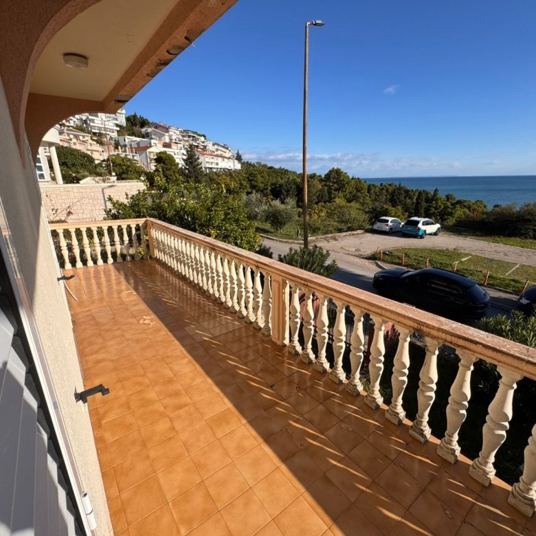 Stunning tiled balcony with sea views, overlooking Ulcinj&rsquo;s coast. Ideal Montenegro real estate by immorenta.me & ekosphere doo.