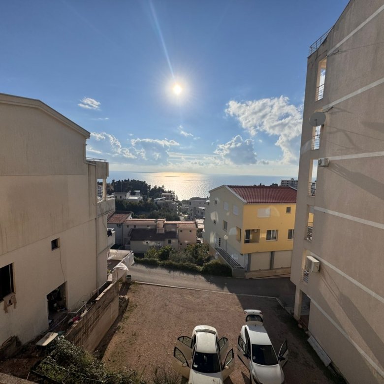 Stunning Ulcinj coastal view between modern apartments, sunny sea vistas, parking space&mdash;prime Montenegro investment at immorenta.me by ekosphere doo.